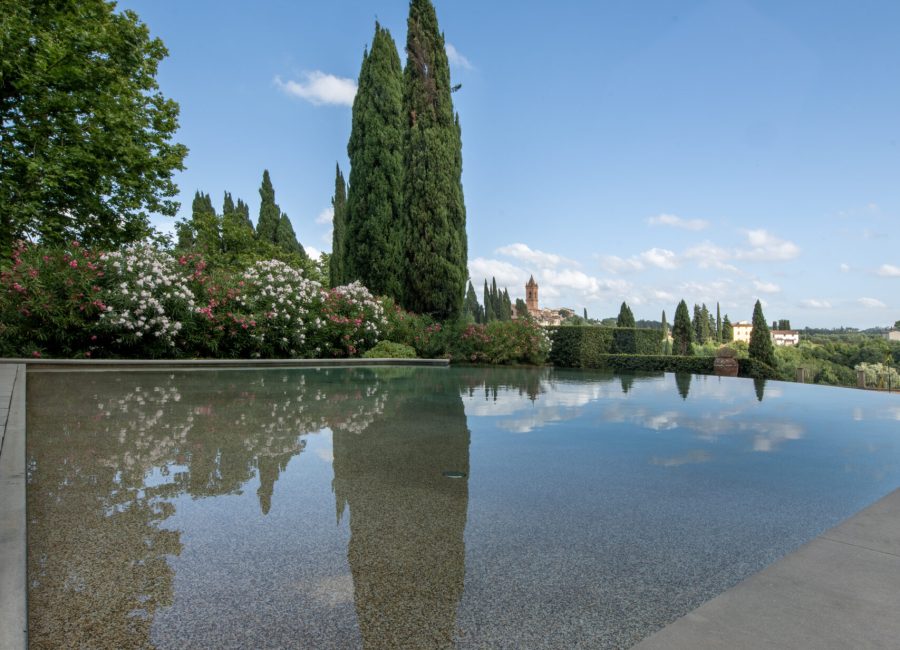 dimora-storica-majnoni-baldovinetti-esterno-piscina-pool-marti-pisa-toscana-fattoriamajnonibaldovinetti